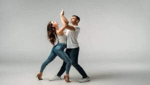 7 Best Bachata Classes You Can Take Online